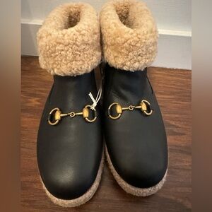 NWT Gucci shearling  boots